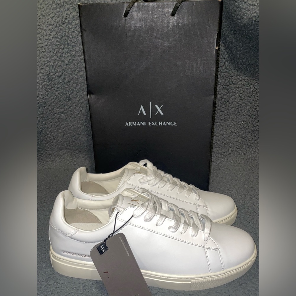 Mens Armani Sneakers.